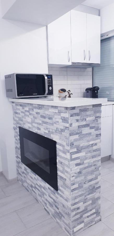 White Apartament, Брэила Экстерьер фото